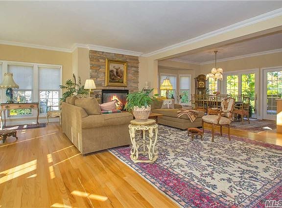 4th image of 7 Laurel Dr