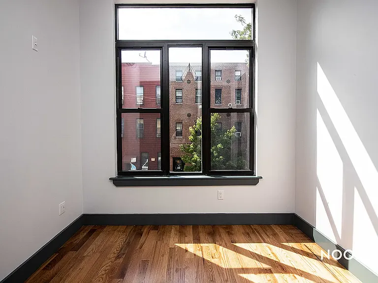 18 Park St #1L — Photo 9