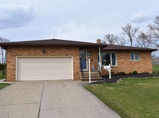 5600 Sequoia Dr, Parma, OH 44134