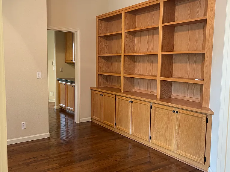 1213 Regina St — Photo 22