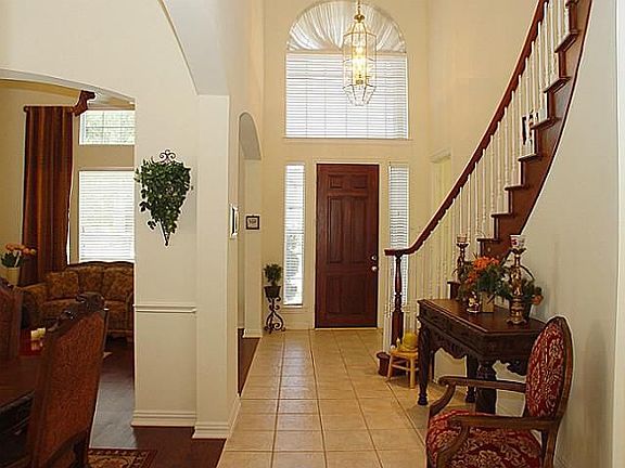 3rd image of 8008 Ashby Ct