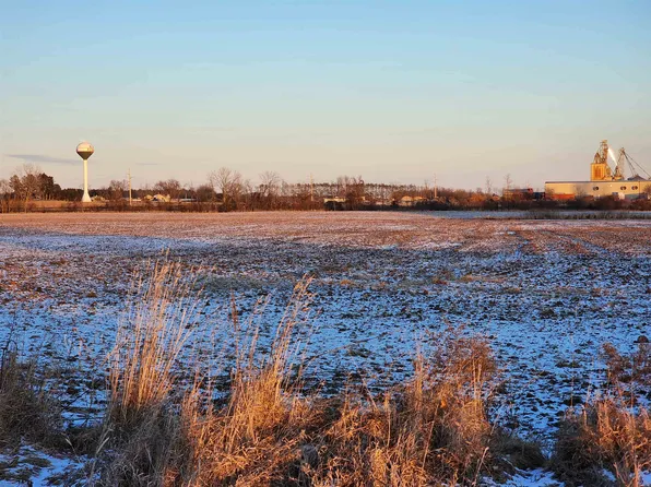 Haire Rd, Weyauwega, WI 54983