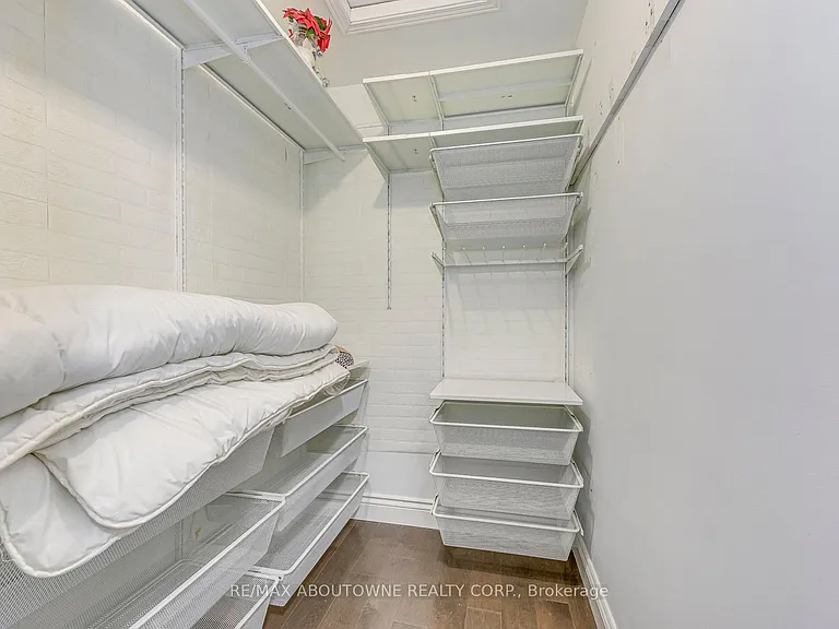 211 Saint Patrick St #106 — Photo 25
