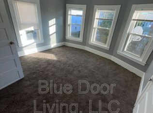 186 Bell St APT 3, Manchester, NH 03103