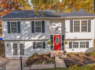4746 Hummingbird Dr, Waldorf, MD 20603