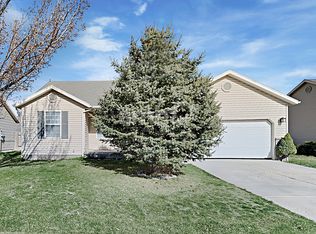 4162 N White Pine Rd, Eagle Mountain, UT 84005