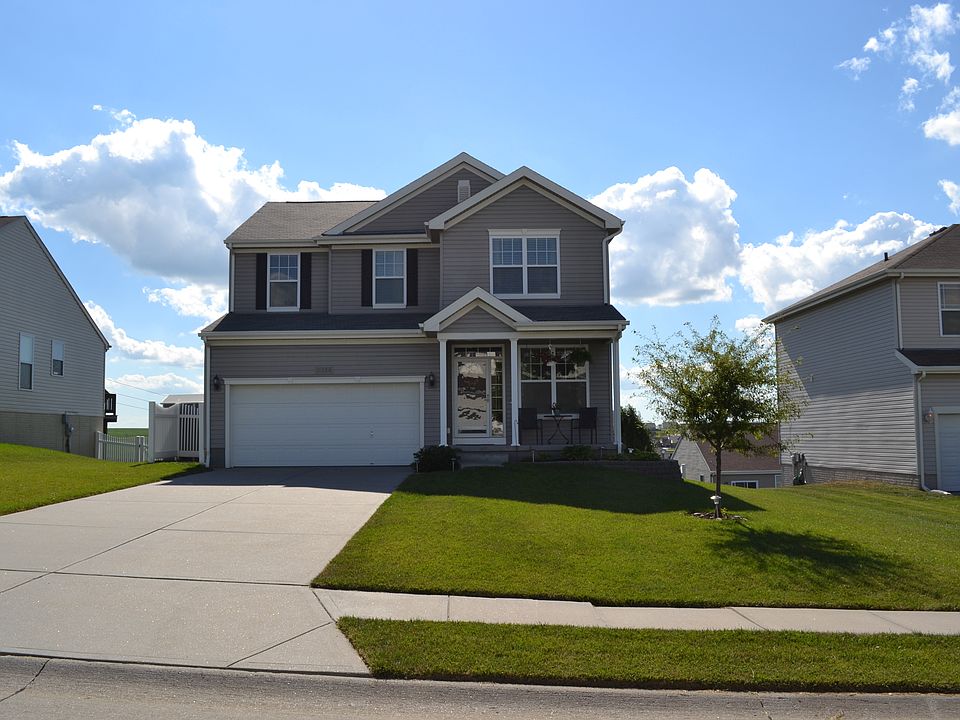 1st image of 2414 Crystal Dr