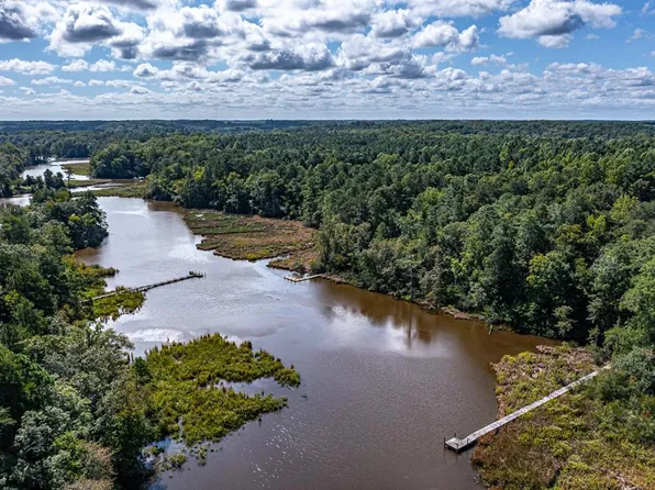 126 Rockfish Rd, Heathsville, VA 22473