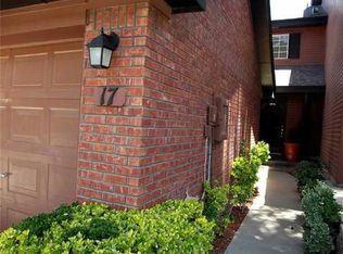 17 Stratford Hall Cir, El Paso, TX 79912