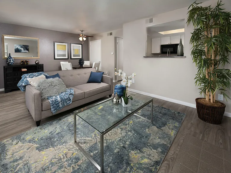 Diamond Hillside — Photo 20
