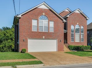 7344 Sugarloaf Dr, Nashville, TN 37211