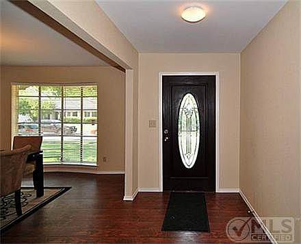 4th image of 3112 Jomar Dr