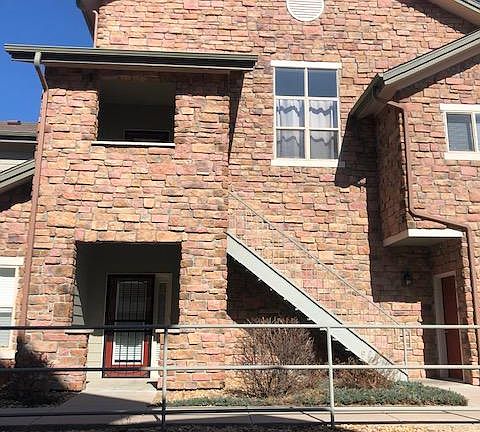 Front view showing stone accent.