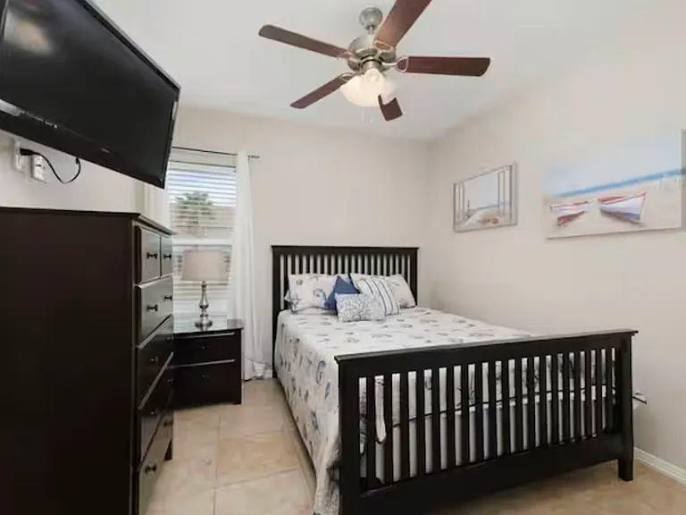 102 E Marlin St #5 — Photo 9
