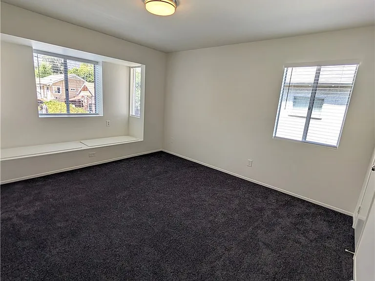529 E Colorado Blvd #D — Photo 40