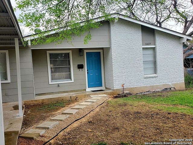 1st image of 1427 Thorain Blvd