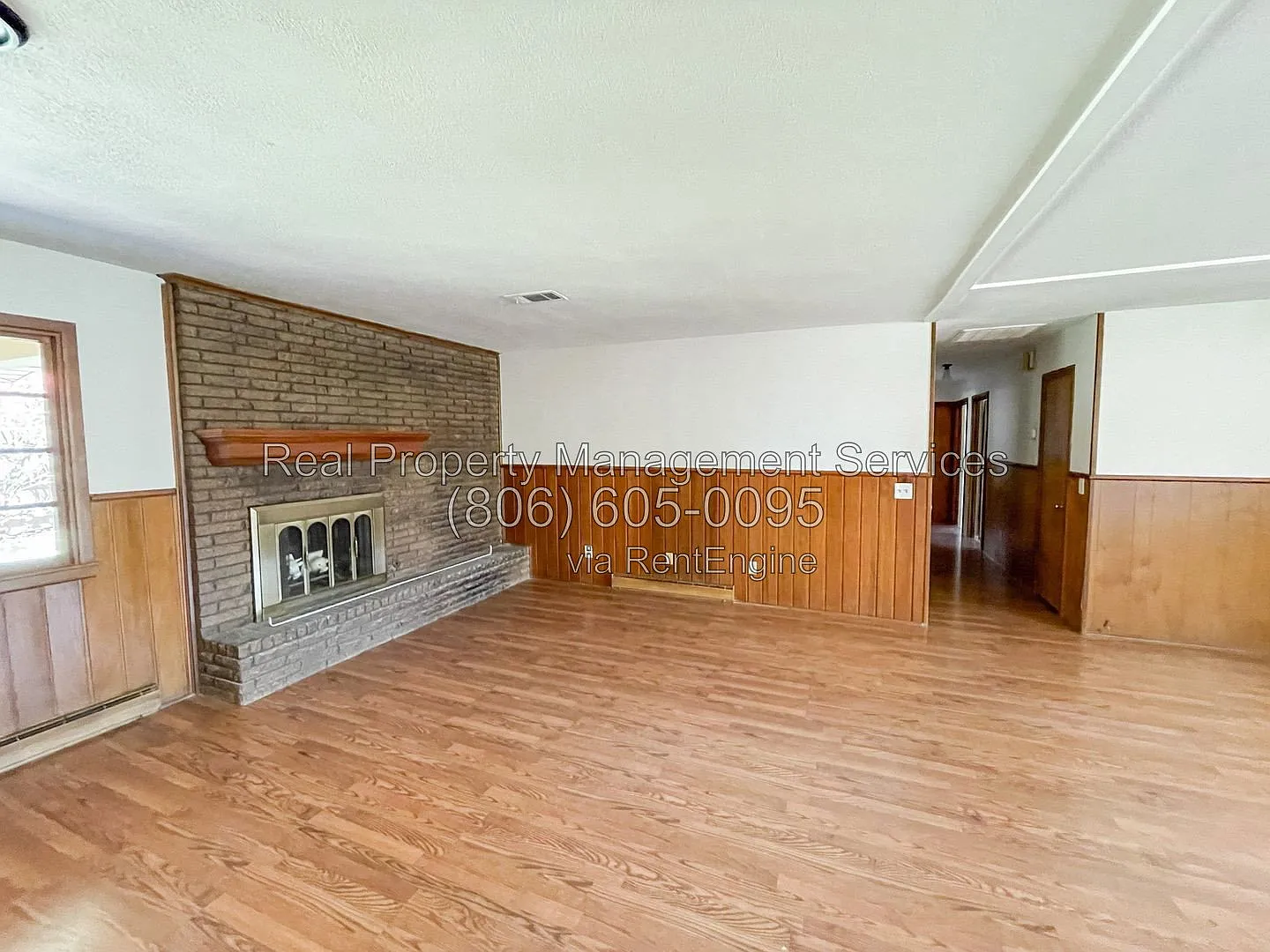 3 bed, 2.0 bath, 1874 sqft, $1,575 — Photo 3