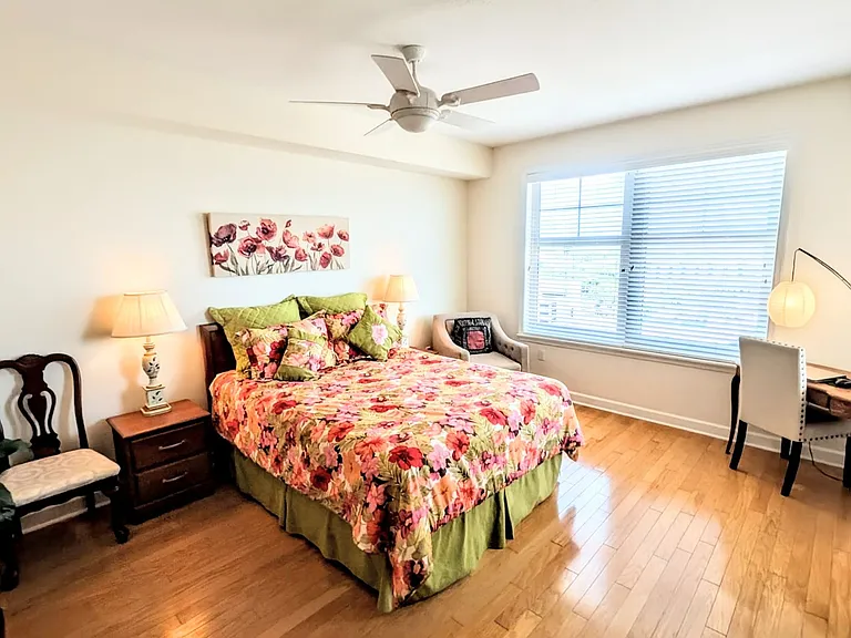 750 N Tamiami Trl #1404 — Photo 11
