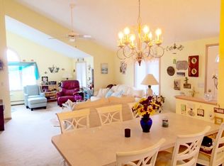 28 Las Vegas Rd, Lavallette, NJ 08735