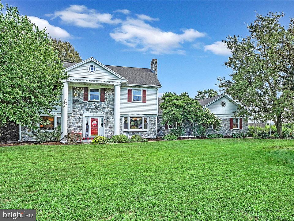 40 Rosewood Dr, Brownstown, PA 17508 Zillow