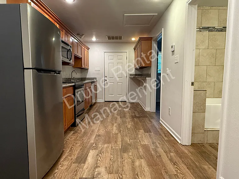 12461 Wardline Rd — Photo 4