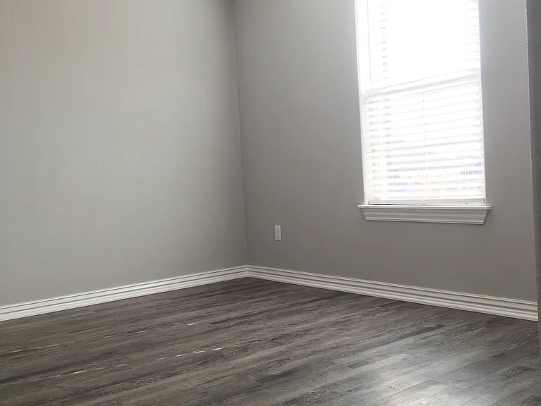 5858 W Luna St — Photo 25