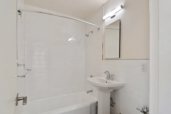 Sold by Keller Williams Realty Group | media 15