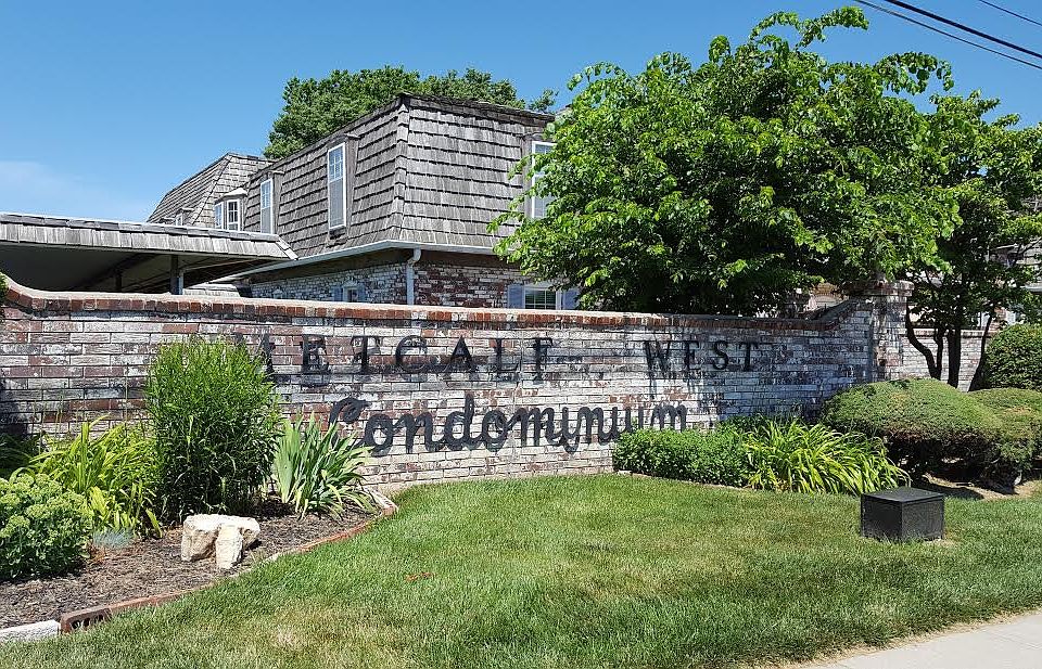 2nd image of 5737 Metcalf Ct