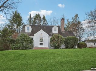 510 Blauvelt Ave, Ho Ho Kus, NJ 07423