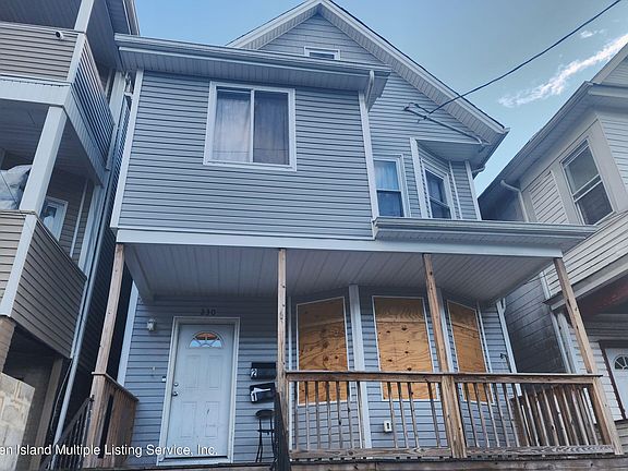 2nd image of 230 Benziger Ave