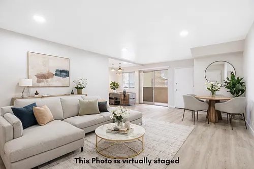 Tarzana Court Apartments Photo 1