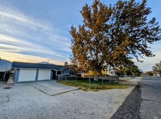 367 Connelly St, Hawthorne, NV 89415