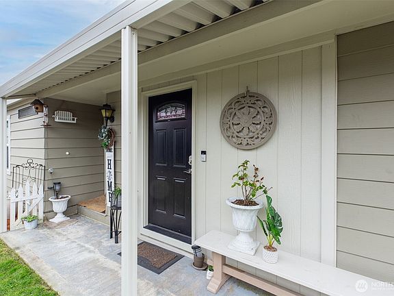 5th image of 707 37th Street SE #12