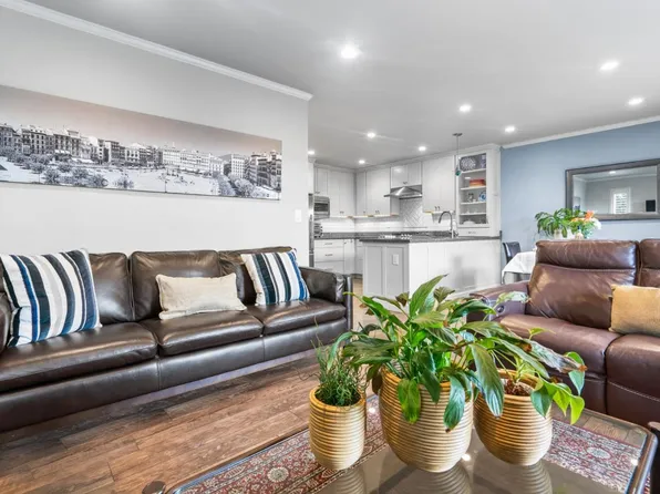 3071 Arlington Dr, Aptos, CA 95003