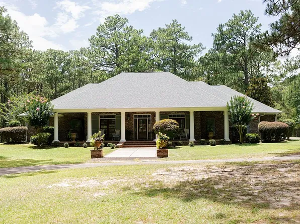263 Pine Ln, Mendenhall, MS 39114