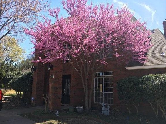 3rd image of 3113 NE Heritage Dr