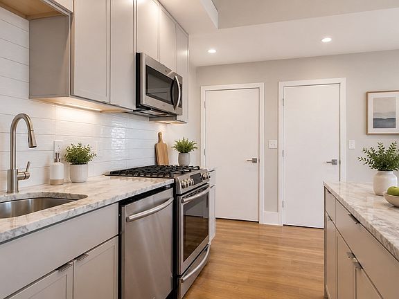 3rd image of 204 Spencer Ave #1