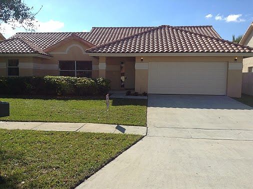 1st image of 16222 NW 14th Ct
