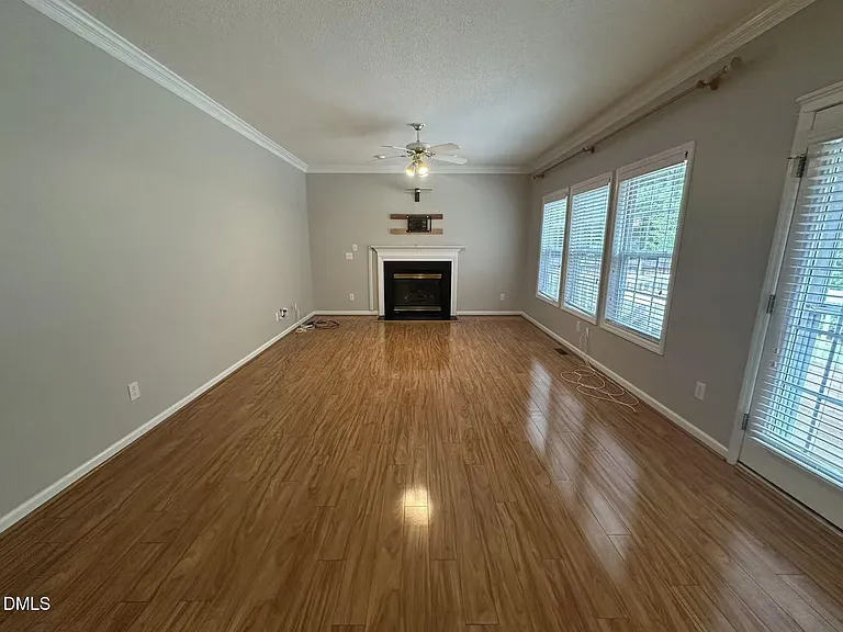 122 Trumbell Cir — Photo 4