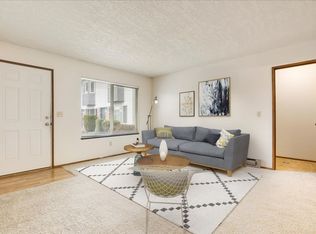 7123 SE Powell Blvd APT 9, Portland, OR 97206