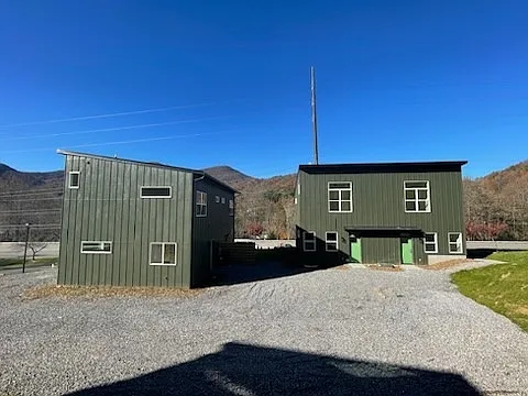 15 Appalachian Trl — Photo 2