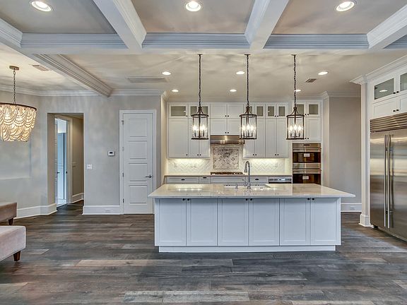 4th image of 4311 W Watrous Ave