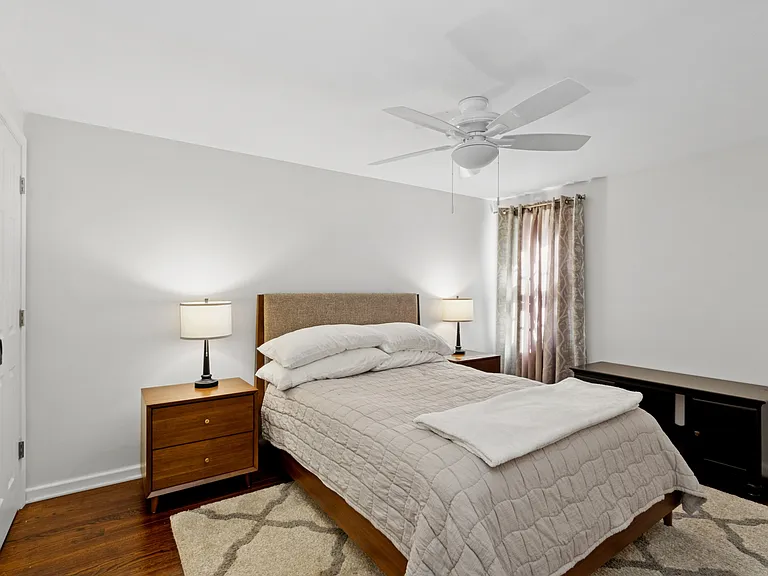 7329 Ash St — Photo 16