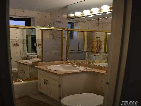 5th image of 22424 Union Tpke APT 6F