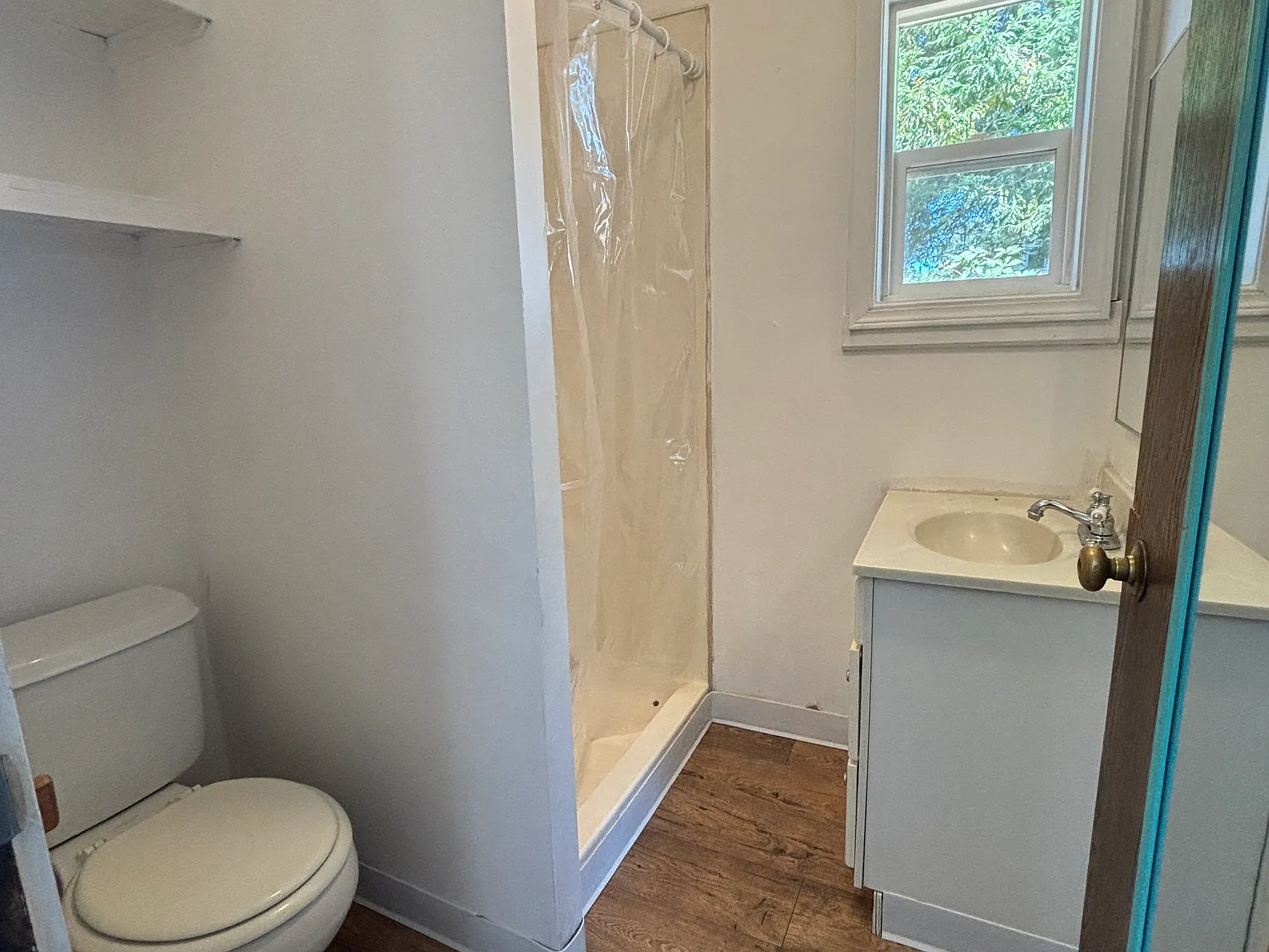 1 bed, $1,050 — Photo 4