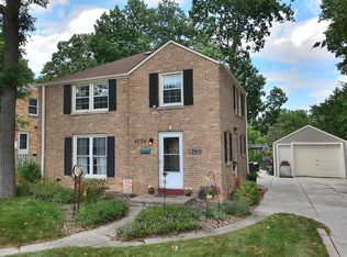 4724 W Cleveland Ave, Milwaukee, WI 53219