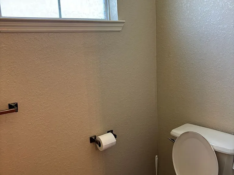 1101 Baldwin Rowe Cir — Photo 12