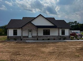 133 Woodland Heights Pkwy, Campbellsville, KY 42718