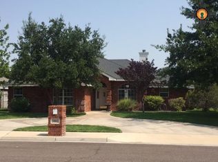 5002 N Carriage Rd, Hobbs, NM 88242