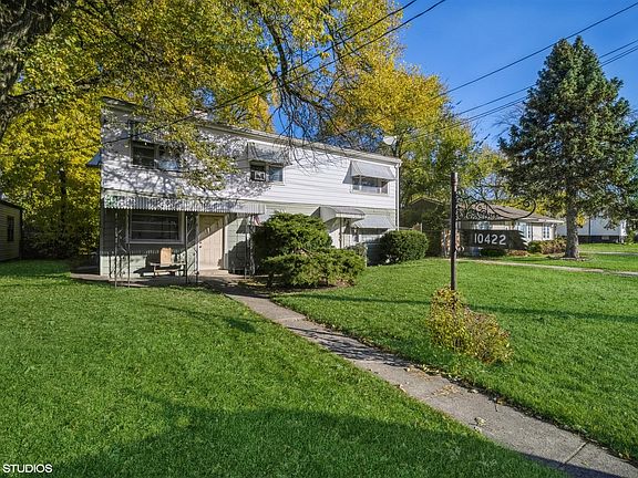 2nd image of 10422 Nevada Ave